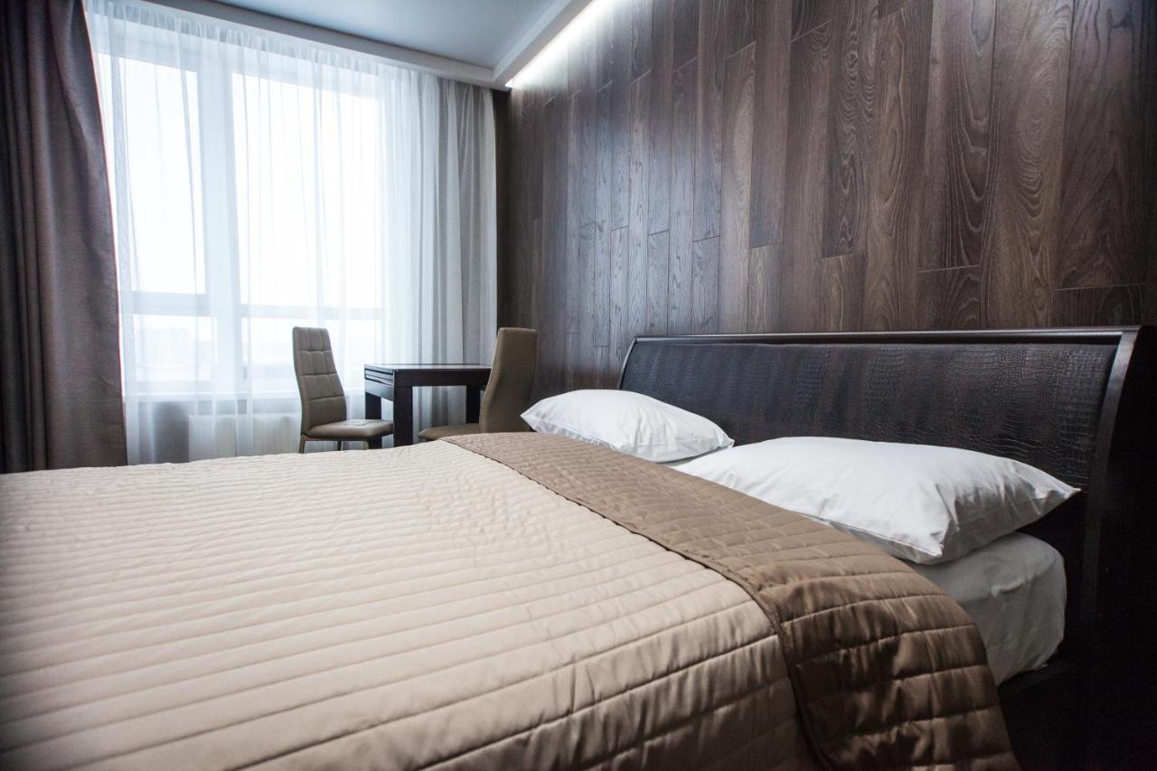 Solo Apartment Kamenskaya Kiev Exteriör bild