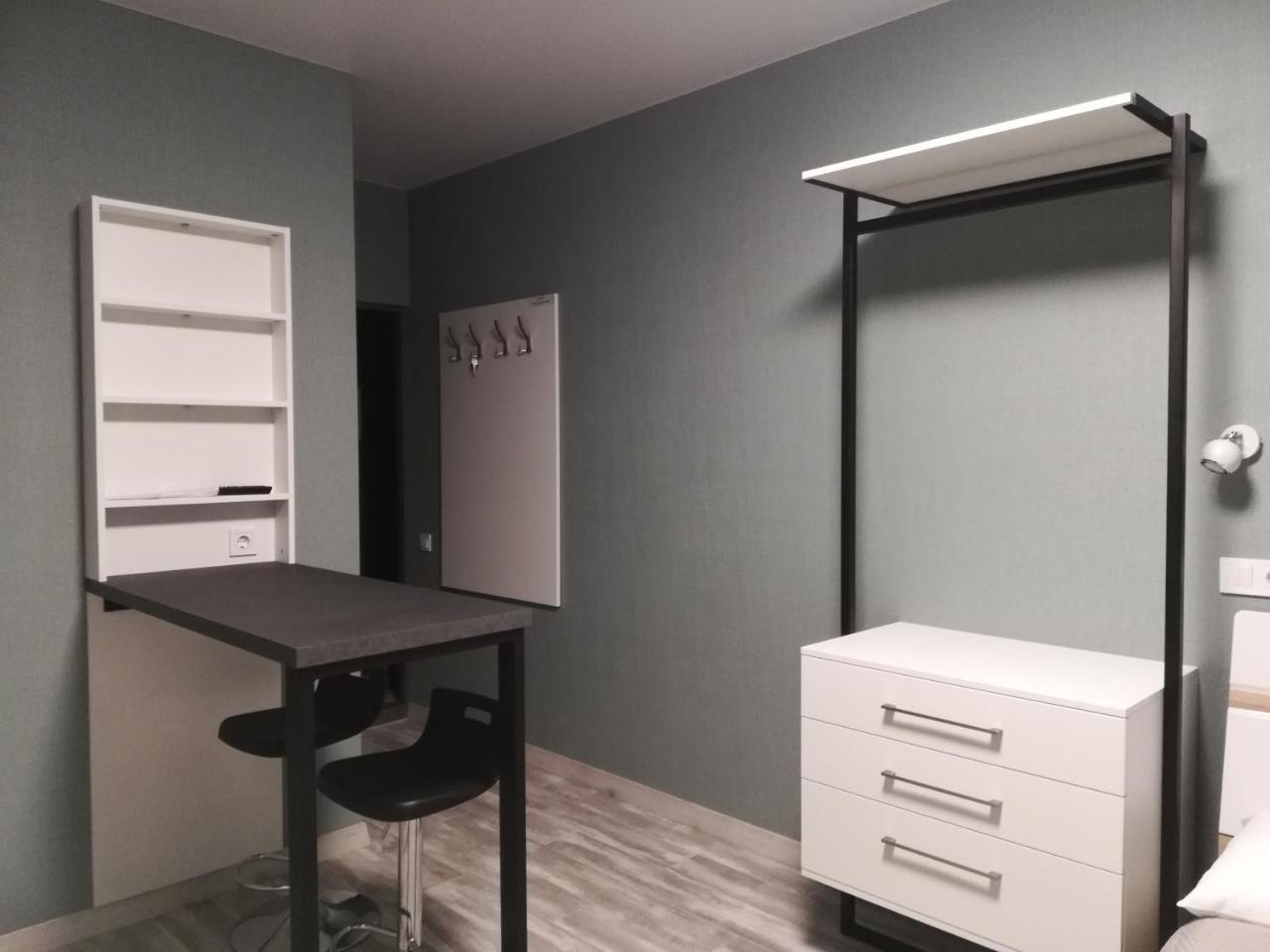 Solo Apartment Kamenskaya Kiev Exteriör bild