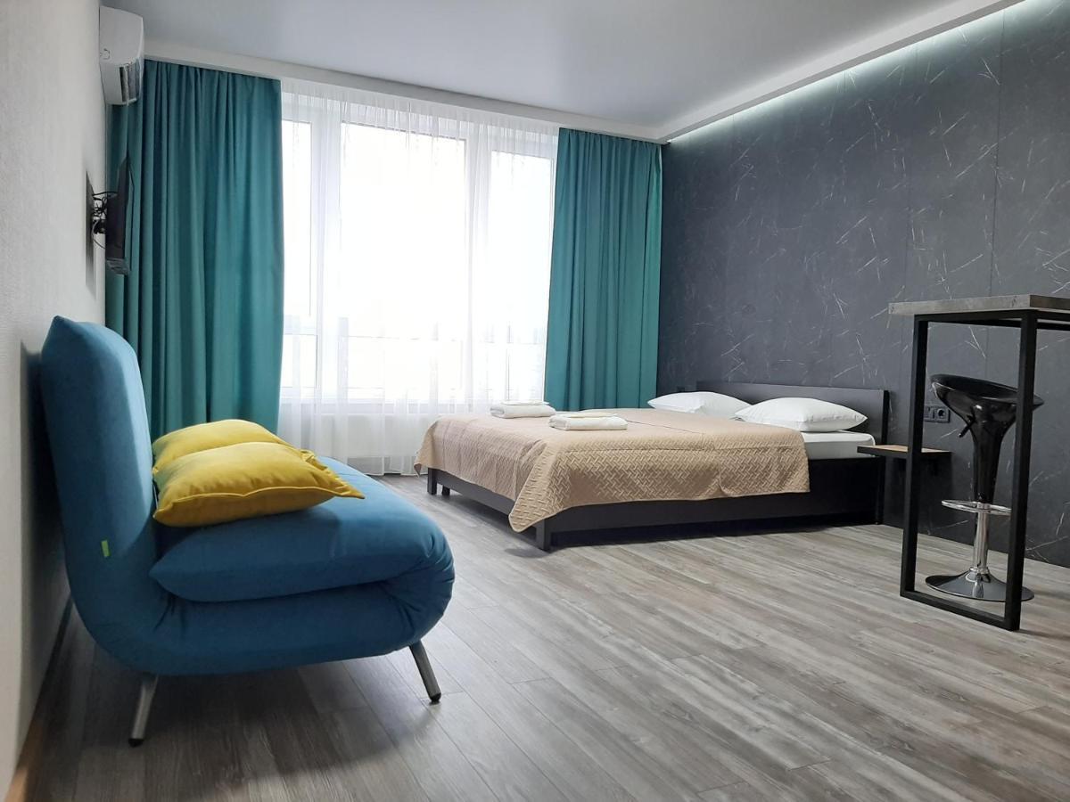 Solo Apartment Kamenskaya Kiev Exteriör bild