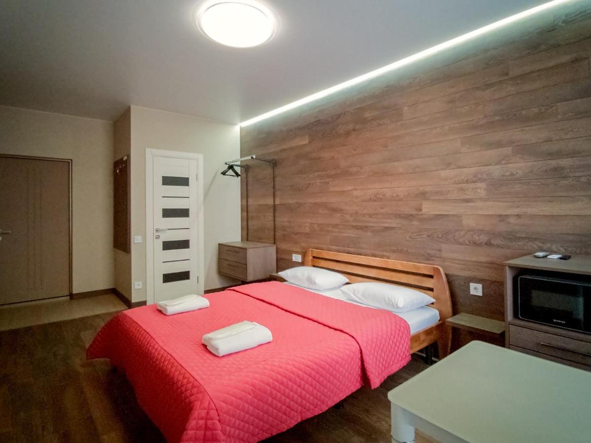 Solo Apartment Kamenskaya Kiev Exteriör bild